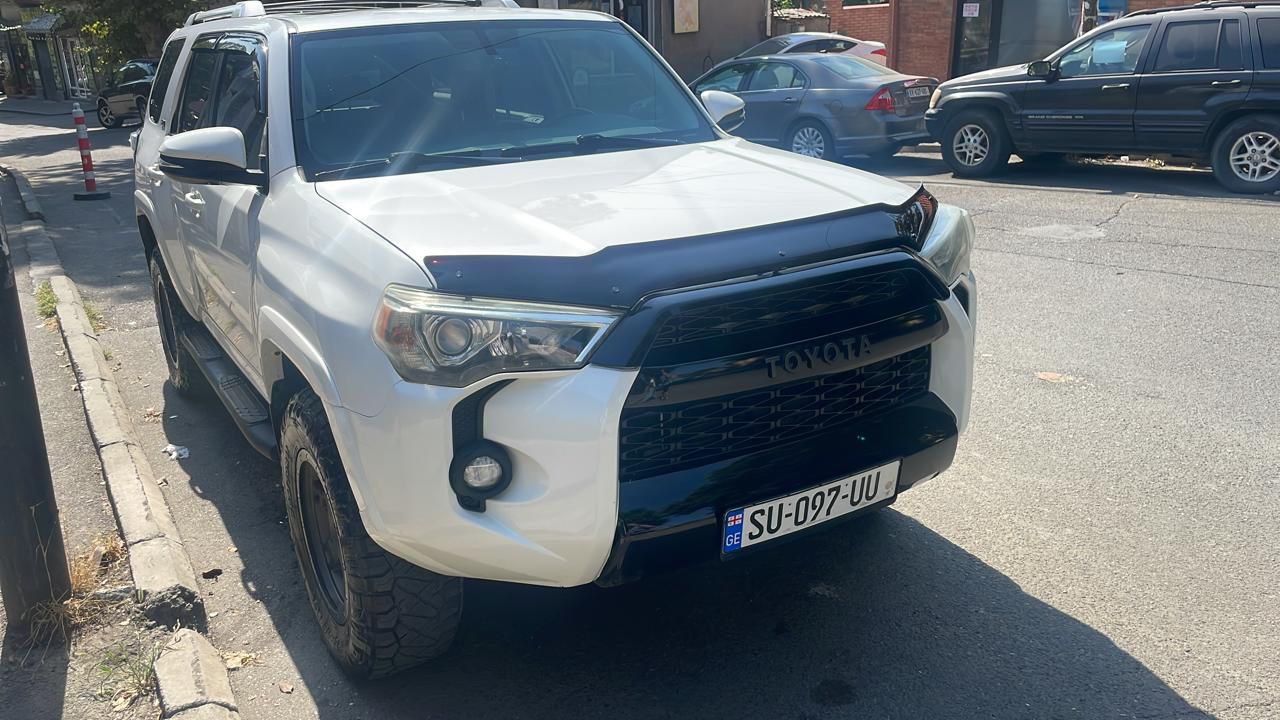 Toyota 4 Runner - photo 1